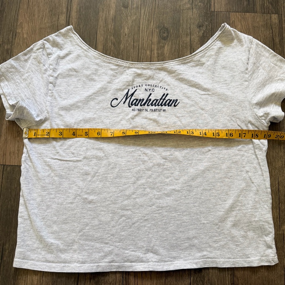 Garage Women's Off-Shoulder Sleeveless Gray Top T- Shirt Manhattan Front Logo M - Picture 10 of 10